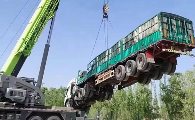 应县道路脱困救援案例